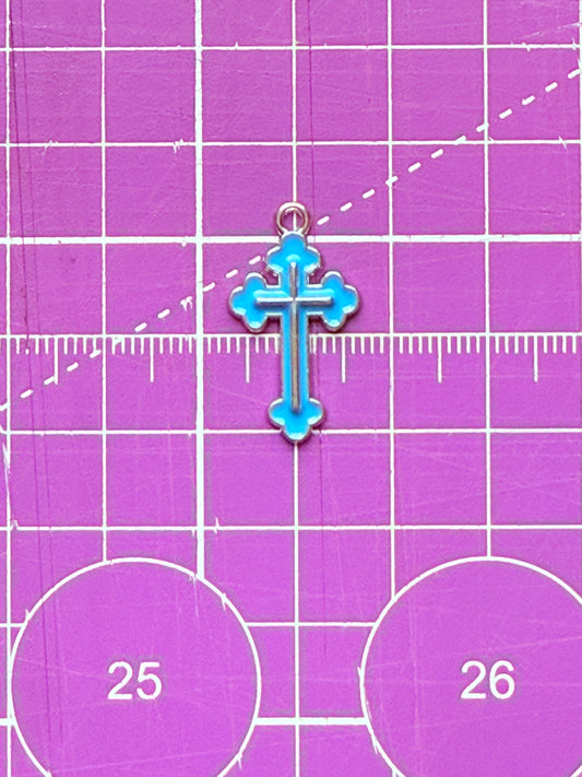 ✨ Dijes chapados en esmalte