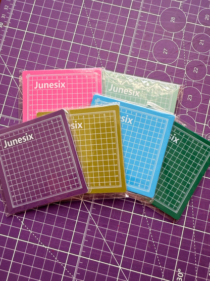 ✂️ Mini Mat de corte 8×8 cm