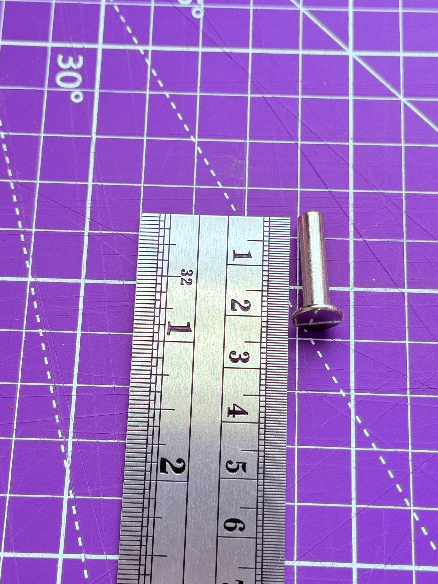 ✨🛠️ Tornillos Metálicos Chicago – Surtido para Manualidades y Marroquinería 🛠️✨