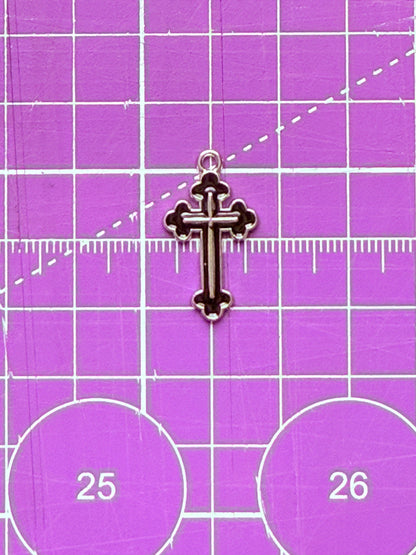 ✨ Dijes chapados en esmalte