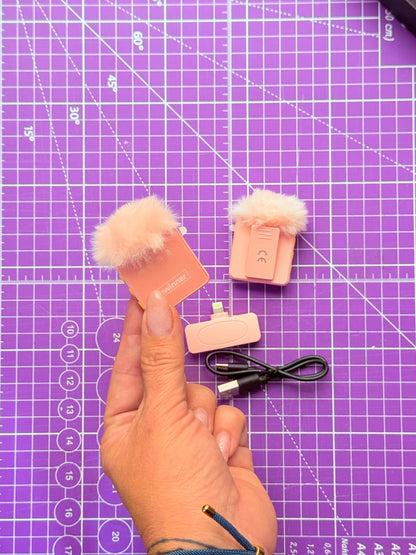 🎤✨ Micrófono Doble Rosado
Graba con estilo y calidad 💕