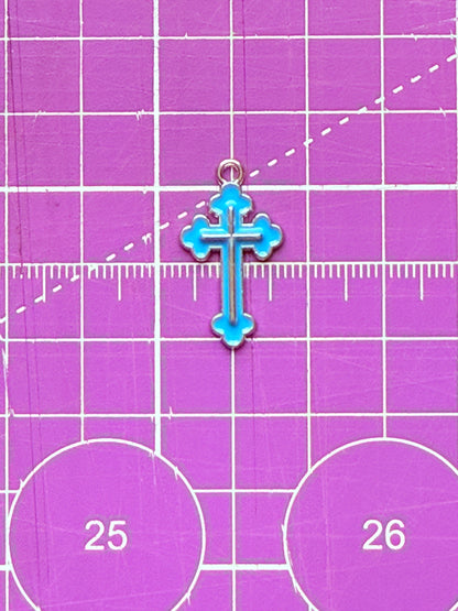 ✨ Dijes chapados en esmalte